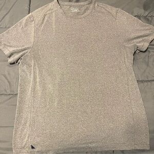 UNTUCKit Shirt Mens Large Gray Short Sleeve Tee Pullover Crew Neck Casual Adult